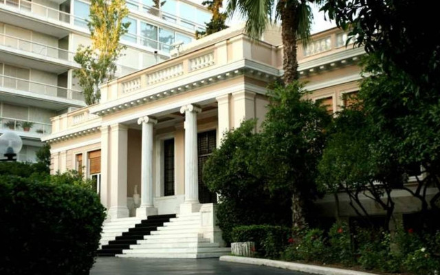 Οι δεύτερες σκέψεις του Μεγάρου Μαξίμου