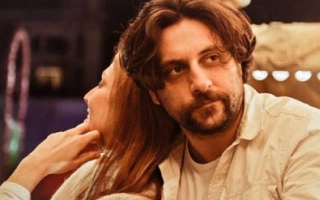 Ένας ηθοποιός μετά το κλείσιμο της αυλαίας είναι σαν βρέφος