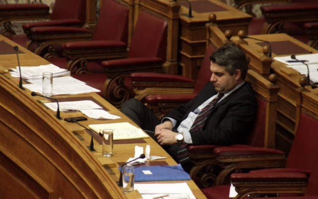 Κινδυνολογεί και ο Κωνσταντινόπουλος