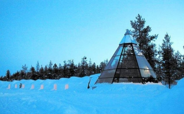 Κοιμηθείτε σε igloo στη Φινλανδία