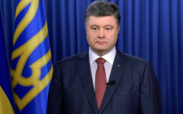 Ποροσένκο: Ανθρωπιστική κρίση εκτυλίσσεται στο Ντονμπάς