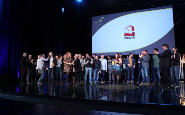 Η «The Newtons Laboratory» διαφημιστική της χρονιάς