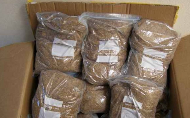 Σύλληψη 52χρονου για ναρκωτικά και λαθραίο καπνό