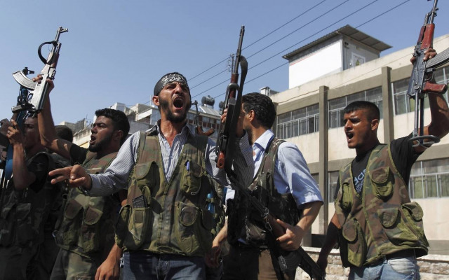 Τουρκία: Εκπαίδευση και εξοπλισμός Σύρων ανταρτών