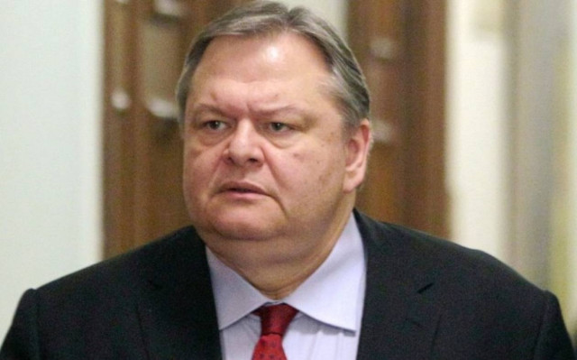 «Συμφωνία εθνικής σύνεσης» προτείνει ο Ευ. Βενιζέλος