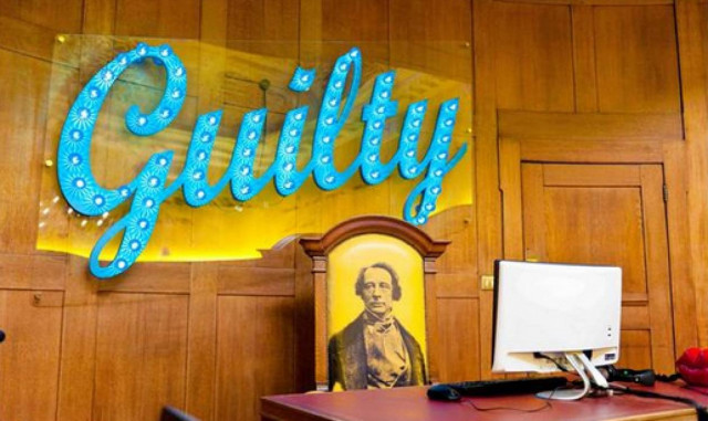 Ενα hostel, πρώην δικαστικό μέγαρο