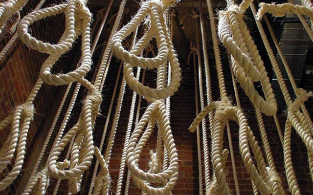 Πακιστάν: Απαγχονισμοί για να εκτονωθεί η λαϊκή οργή