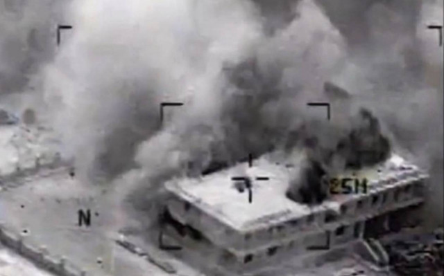 Νέες αεροπορικές επιδρομές κατά του ΙΚ σε Συρία και Ιράκ