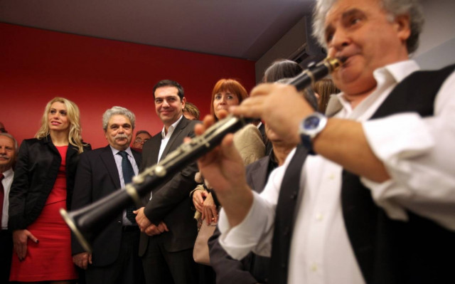 «Να είστε ο απελευθερωτής της φτώχειας του λαού» (pics)