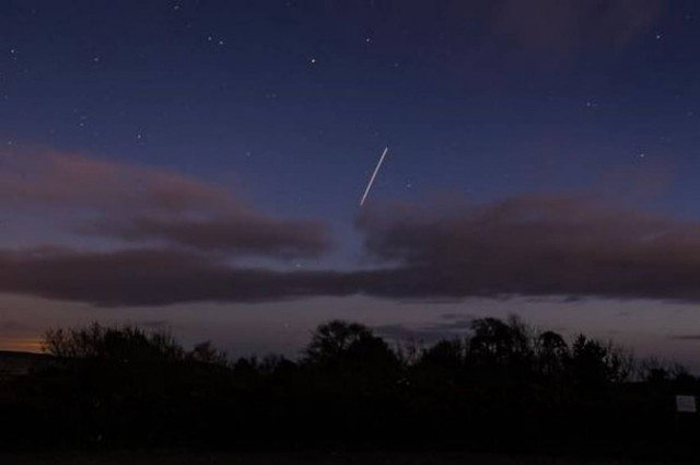 Ο... Άγιος Βασίλης εμφανίστηκε στον ουρανό του Λονδίνου;