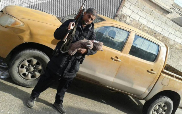 ΙΚ: Στρατολογεί οικογένειες και χτίζει το χαλιφάτο