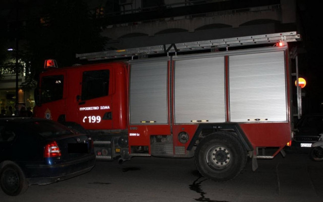 Εμπρηστική επίθεση στα γραφεία της Χρυσής Αυγής στο Μαρούσι