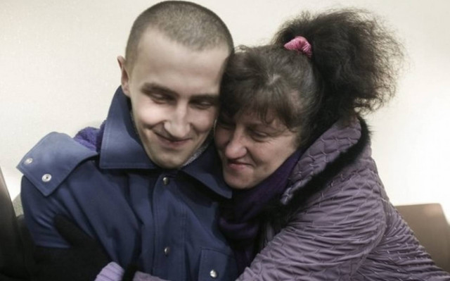 Ukraine and rebels trade prisoners in Donetsk