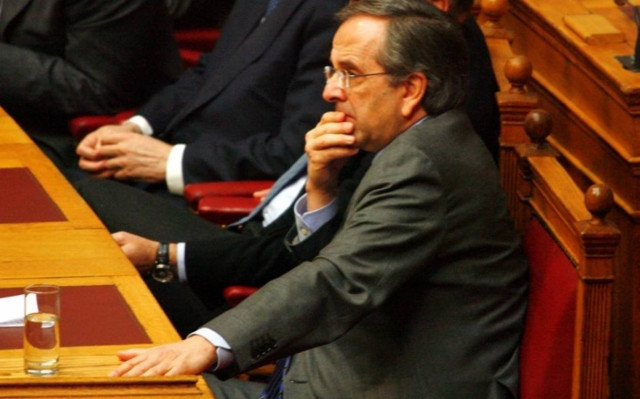 Το τελευταίο «χαρτί» παίζει το Μαξίμου