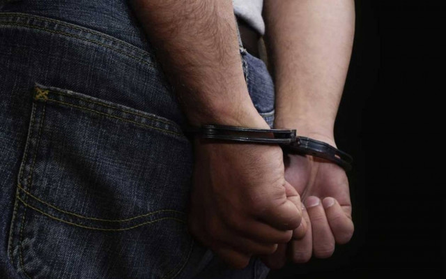 Καλαμάτα: 48χρονος έριξε από το μπαλκόνι 25χρονο