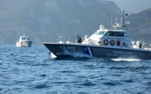 Επιβάτης πλοίου: Καιγόμαστε-Δεν μπορεί κανείς να μας σώσει