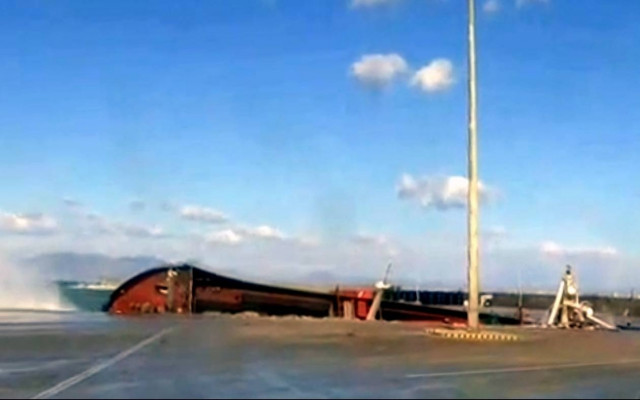 Σύγκρουση πλοίων στην Ιταλία – Βυθίστηκε το ένα