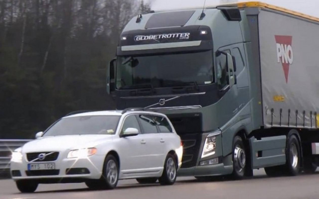 Υπ. Μεταφορών & Δικτύων: Υποχρεωτικό το ABS στα φορτηγά