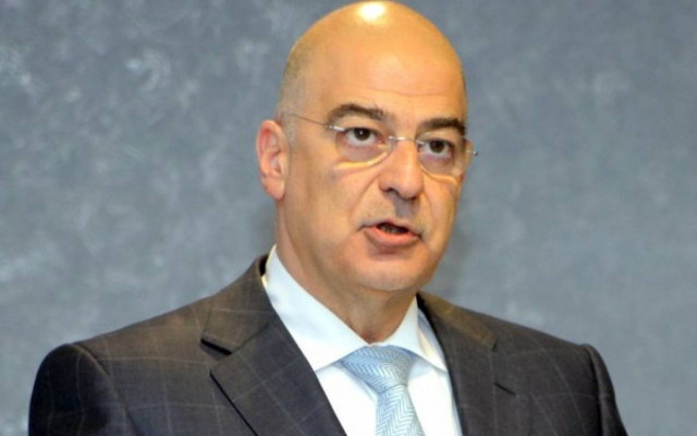 Norman Atlantic:Δένδιας - «3 ελληνικά ελικόπτερα επιχειρούν»