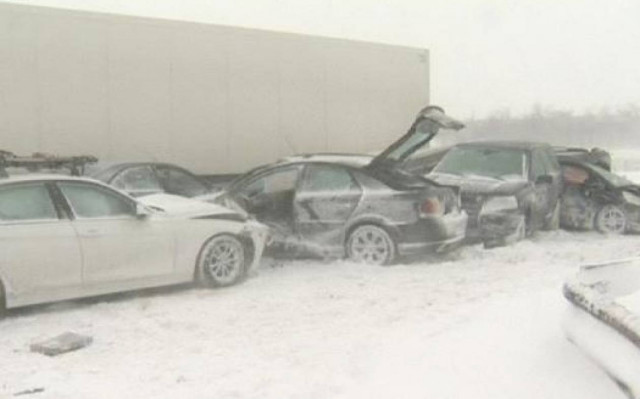 Σλοβενία: Ένας νεκρός σε καραμπόλα (video)