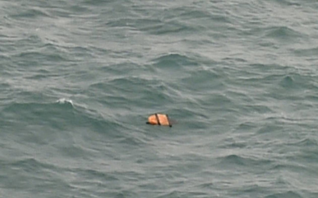 AirAsia: Τα συντρίμμια που βρέθηκαν ανήκουν στο αεροπλάνο