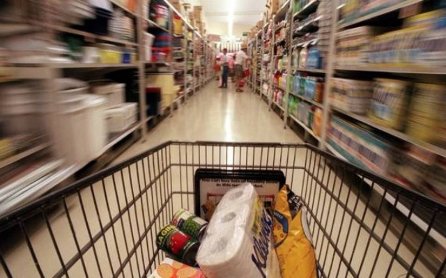 Υψηλή κατανάλωση, χαμηλές επενδύσεις στην Ελλάδα