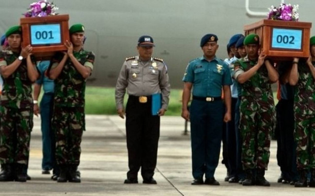 AirAsia: Στην Ινδονησία μεταφέρονται οι σοροί των επιβατών