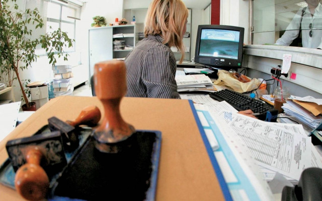 Στο δημόσιο οι πιο πολλές προσλήψεις και το 2015