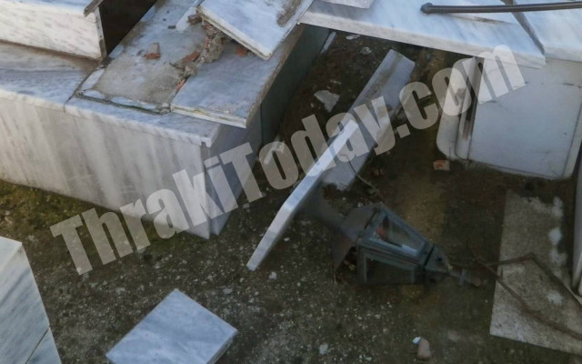 Καιρός: Εικόνες καταστροφής από το νεκροταφείο της Ξάνθης