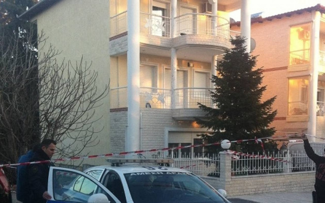 Ωραιόκαστρο: Ο 12χρονος τα είδε όλα - Τον σκότωσε τελευταίο ο θείος του (pics+vid)