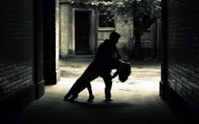 Στο Ιράν χορεύουν τανγκό, παράνομα!