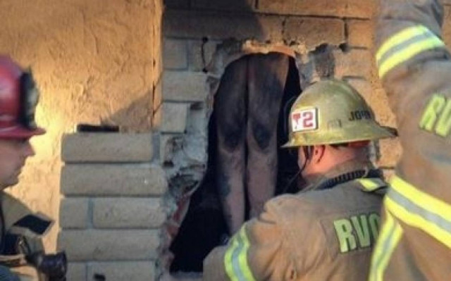 Σφήνωσε στην καμινάδα του πρώην συζύγου της!