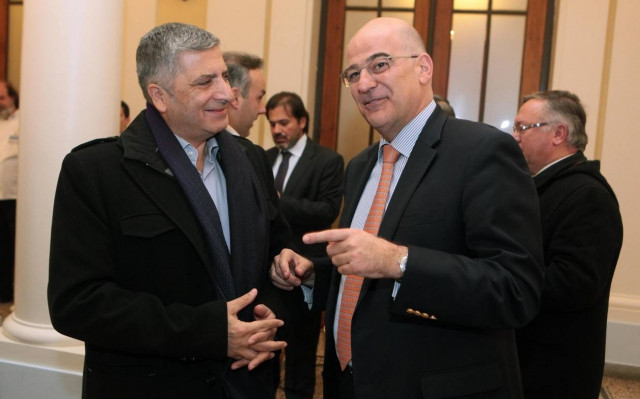 Συνάντηση Δένδια με δημάρχους και αυτοδιοικητικά στελέχη