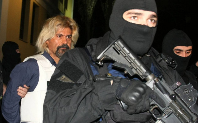 Λουτράκι: Ερευνάται το σπίτι της συνεργού του Ξηρού