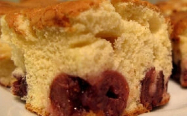 Σερβία: Κέικ από χωματερή, στη «μαύρη αγορά»