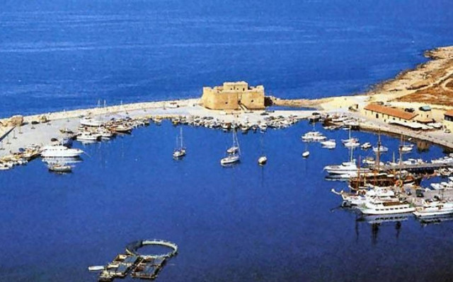 Μελετούν τις επιπτώσεις από τη μείωση τουρισμού από Ρωσία