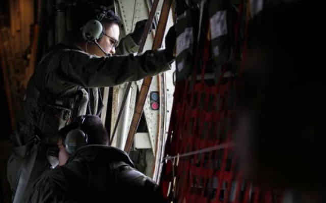 AirAsia: Μικρή πρόοδος λόγω της κακοκαιρίας