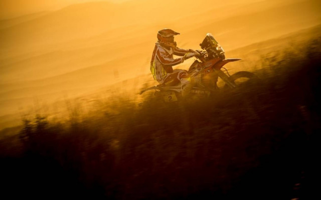 Rally Dakar 2015 2η ημέρα: Στην κορυφή ο Al-Attiyah