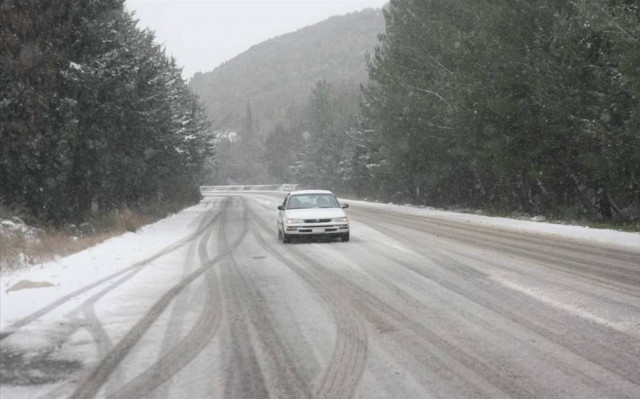Κακοκαιρία: Σε ποιους δρόμους χρειάζονται αντιολισθητικές αλυσίδες