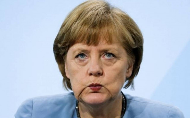 Το δίλημμα της Μέρκελ για την Ελλάδα περιγράφουν οι Financial Times