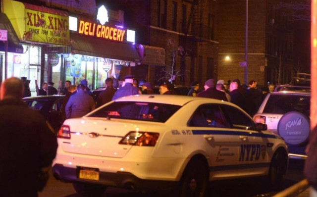 Νέα Υόρκη: Πυρά κατά αστυνομικών με δυο τραυματίες (photos)