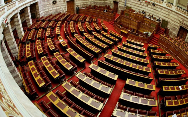 Οι άνθρωποι των προέδρων που κινούν τα νήματα της πολιτικής σκηνής