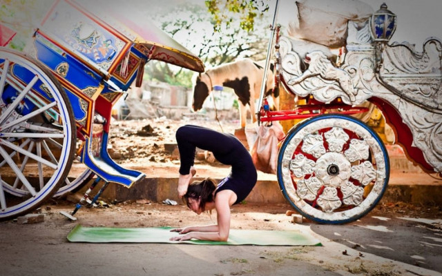 Η γιόγκα όπως δεν την έχετε ξαναδεί (Photos)