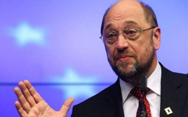 Επίθεση Σουλτς σε Μέρκελ για τις «ανεύθυνες εικασίες» περί Grexit