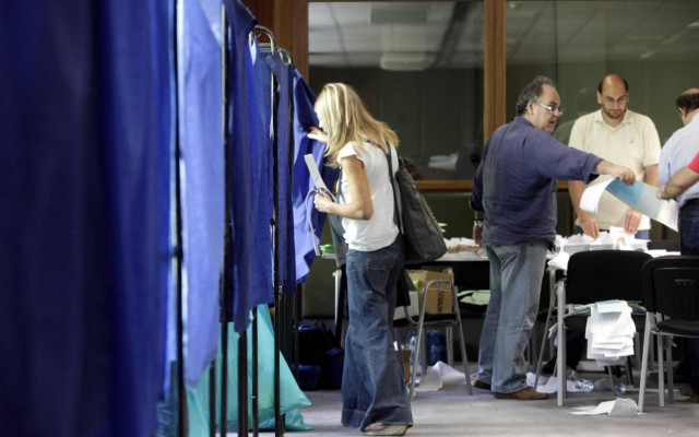 Νέα δημοσκόπηση: Μπροστά ο ΣΥΡΙΖΑ με 2%