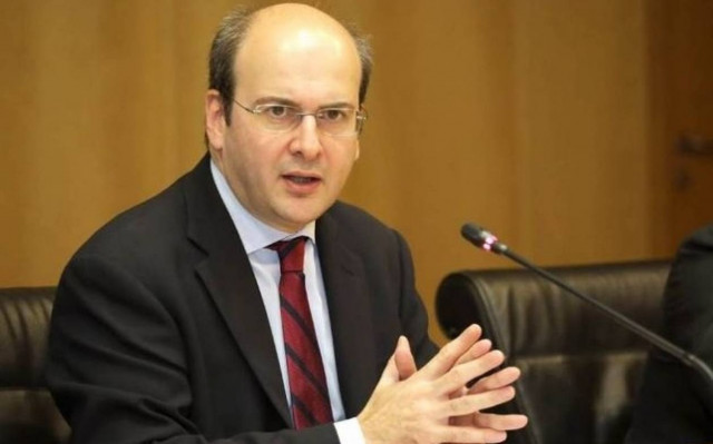 Χατζηδάκης σε Σταθάκη: Δεν θα μείνει επενδυτής στην Ελλάδα