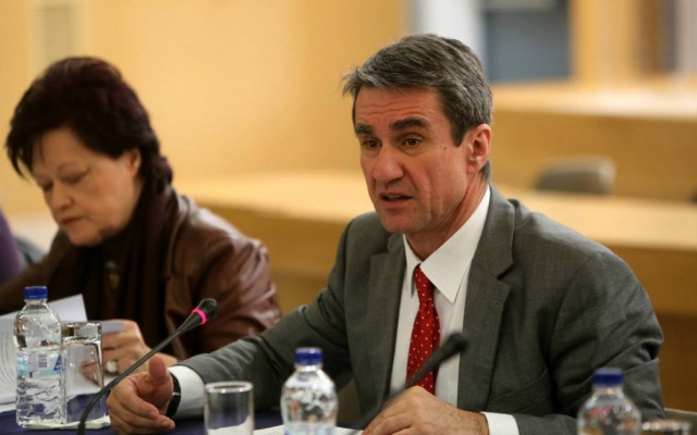 Αφαιρούνται θέματα από την Τράπεζα Θεμάτων