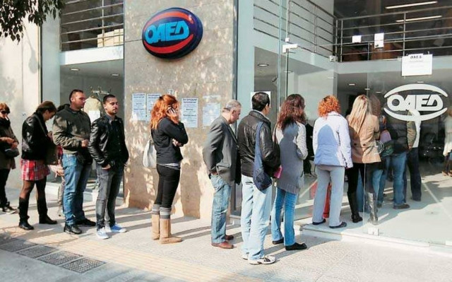 Πάνω από 25% η ανεργία και τον Οκτώβριο 2014