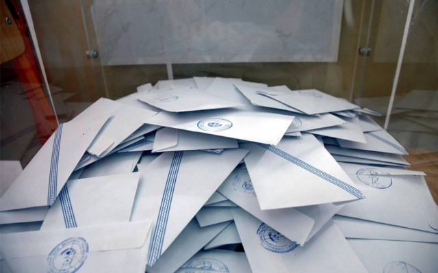 Κατά 3,5 μονάδες προηγείται ο ΣΥΡΙΖΑ σε δημοσκόπηση της Pulse