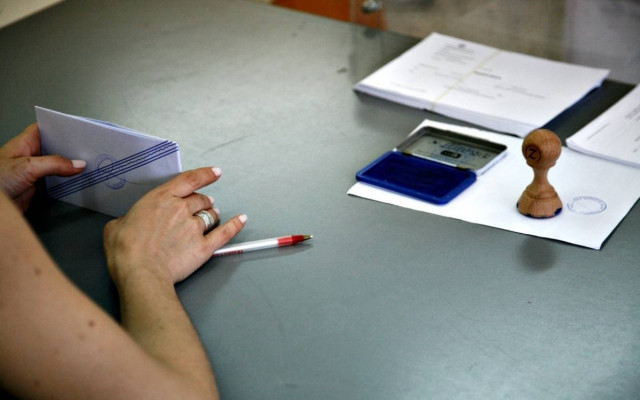 Νέα δημοσκόπηση: Μπροστά ο ΣΥΡΙΖΑ με 4,1%